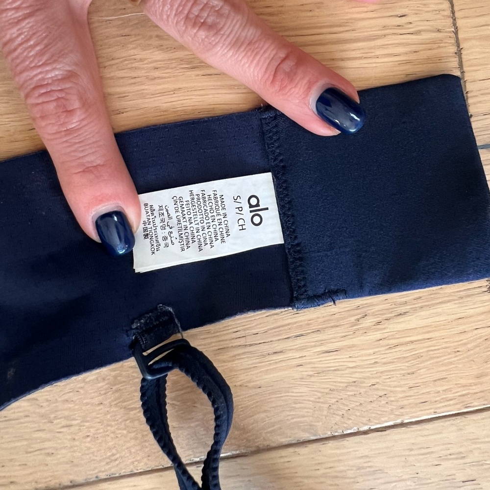 ALO Yoga Navy Top
